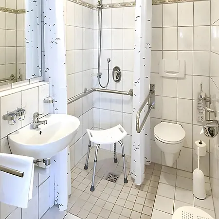 Apartmenthaus Am Schwarzwaelder Hof * 巴特贝林根