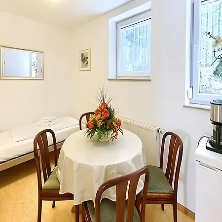 度假居 Apartmenthaus Am Schwarzwaelder Hof *