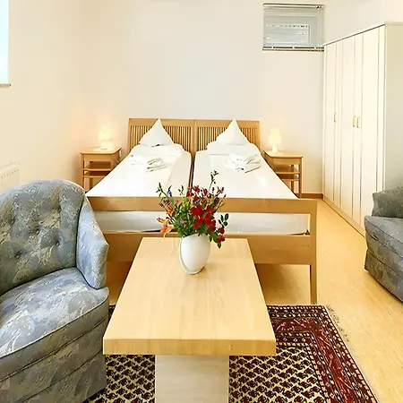 Apartmenthaus Am Schwarzwaelder Hof 度假居 *